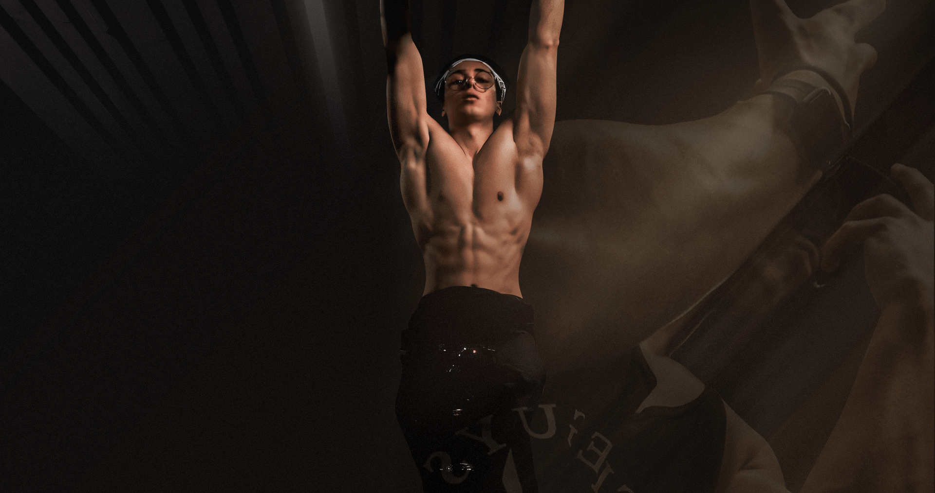 owner-name header man sports